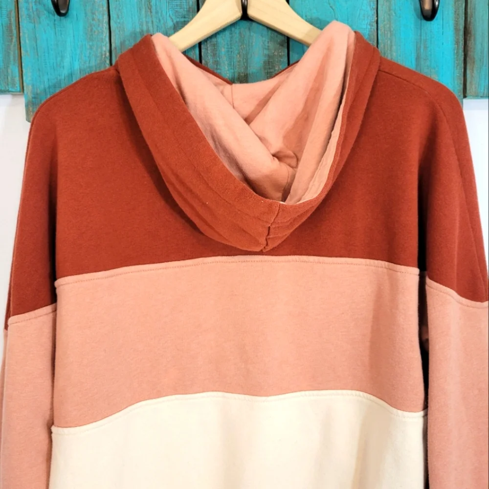 American Eagle Outfitters color block "ahh-mazingly soft" fleece hoodie - Picture 3 of 7